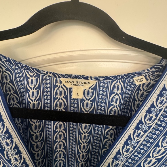 $15 Max Studio Blue and White Patterned Maxi Dress - Picture 2 of 3
